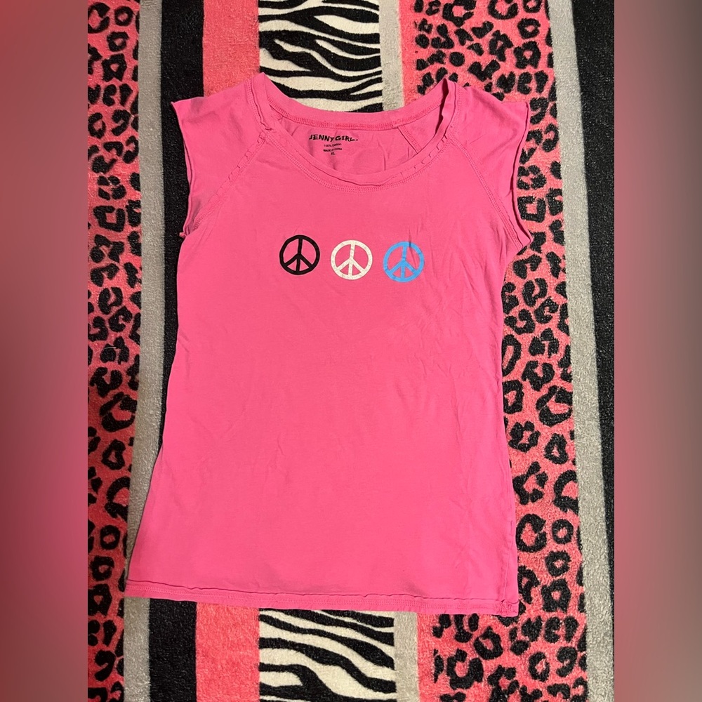Vintage Y2K mcbling peace sign shirt/muscle shirt